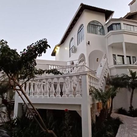 Czaritza Apart Hotel 봄비나스 외부 사진